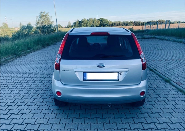Ford Fiesta cena 8900 przebieg: 236400, rok produkcji 2007 z Sztum małe 379
